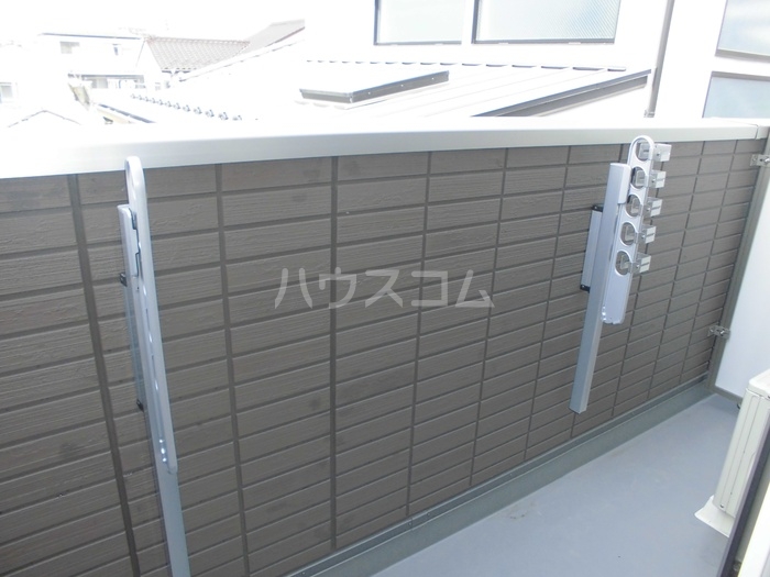 18/27 バルコニー