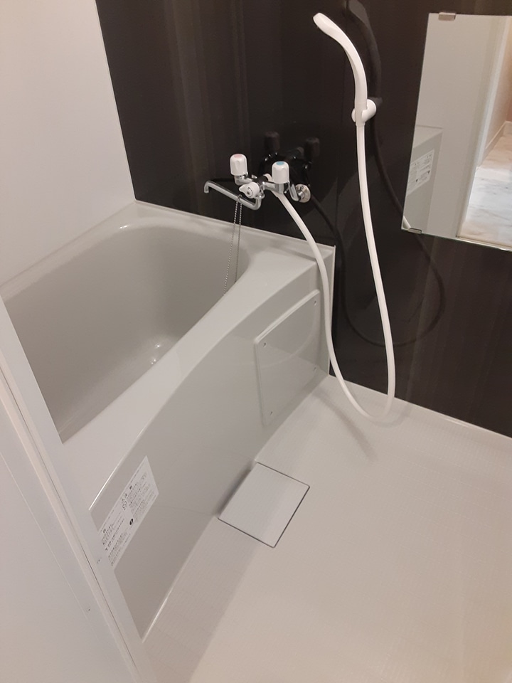 シャワールーム