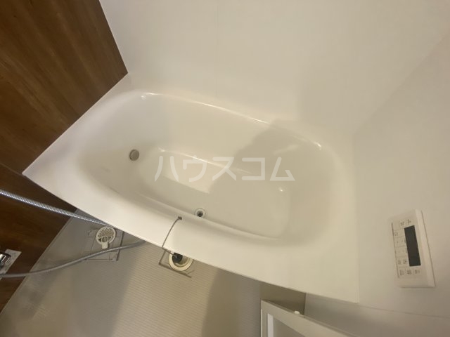 16/30 浴室