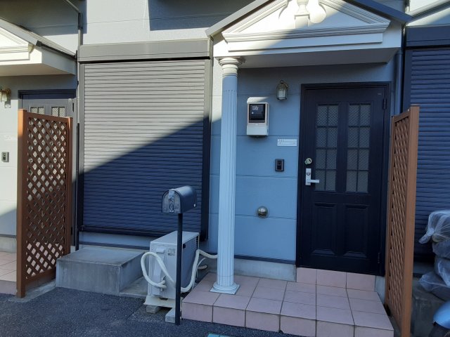 22/30 エントランス