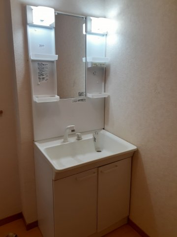21/30 洗面