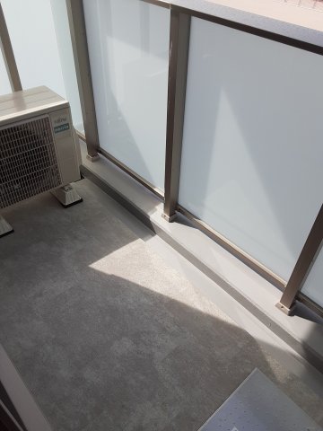 17/30 バルコニー