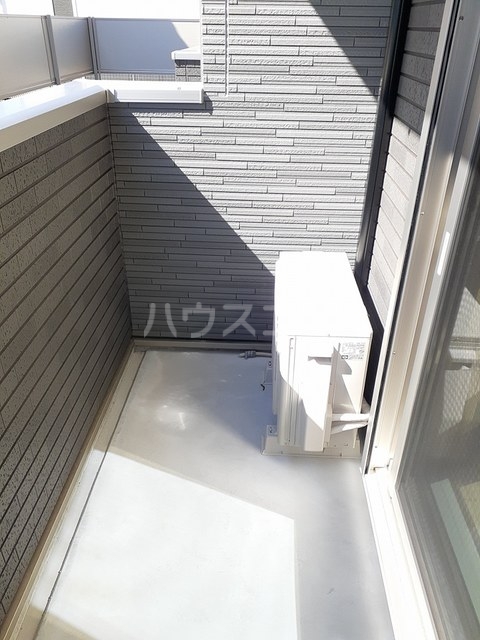 14/22 バルコニー