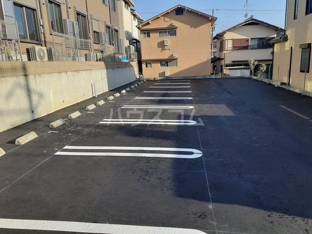 2/8 駐車場