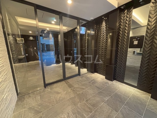 2/8 エントランス