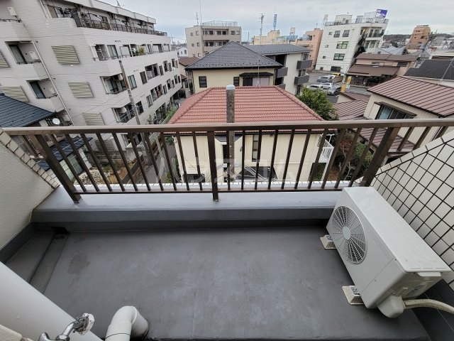 29/30 エントランス