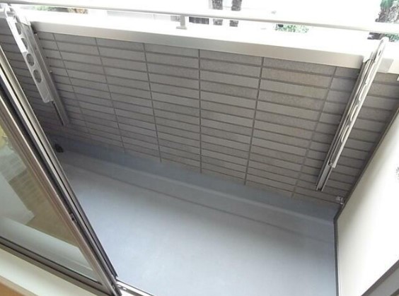 14/23 バルコニー