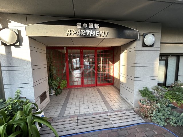 19/28 エントランス