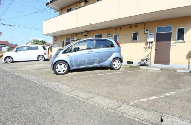 15/16 駐車場