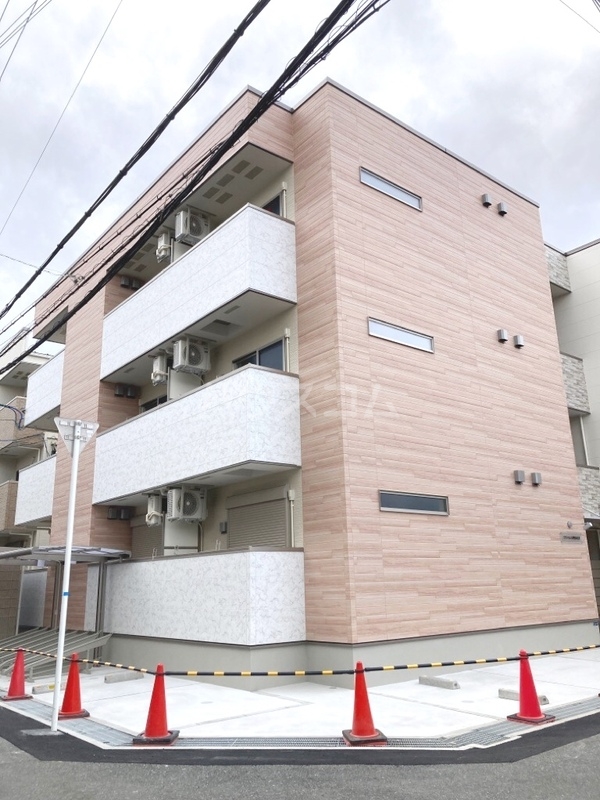 1/8 外観