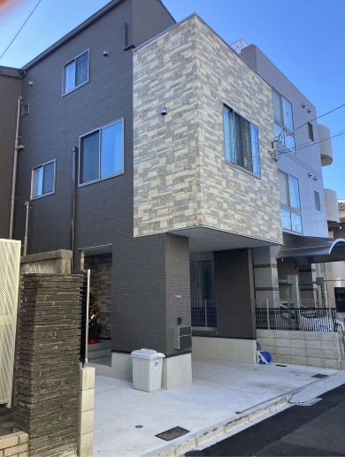 14/17 エントランス