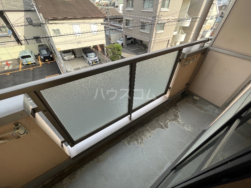 17/30 バルコニー