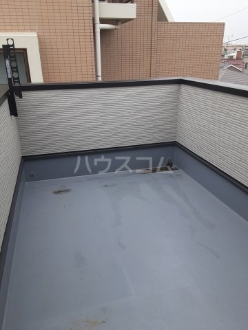 23/30 バルコニー