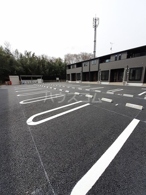 15/27 駐車場