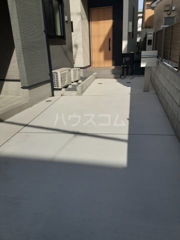 17/25 駐車場