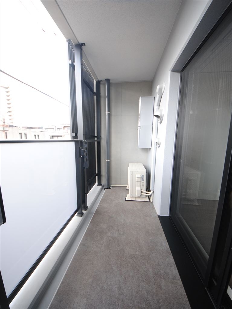 22/30 バルコニー