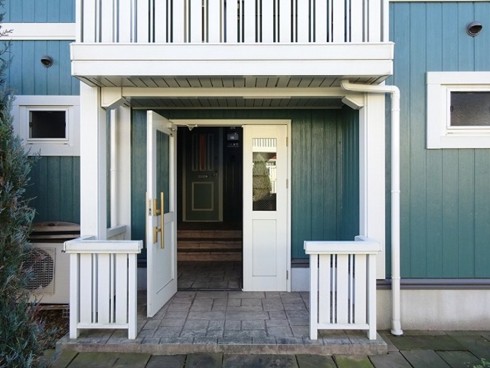 14/16 エントランス