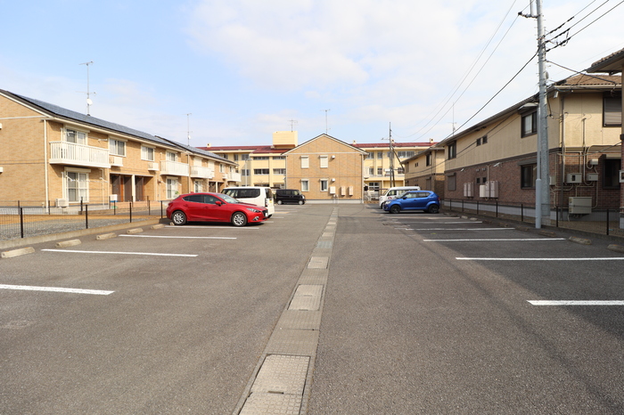 16/19 駐車場