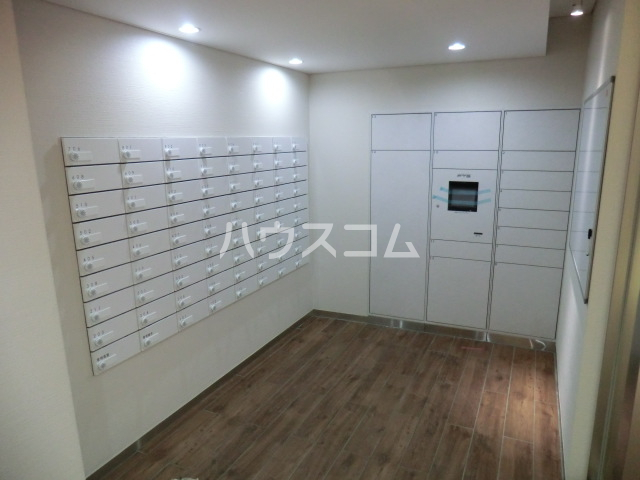 16/26 エントランス