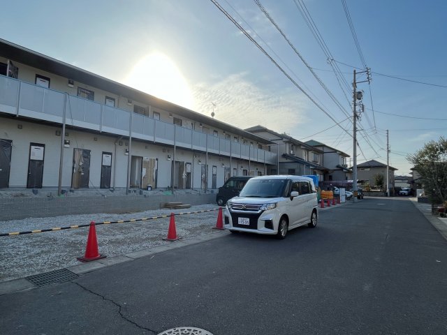 27/30 駐車場