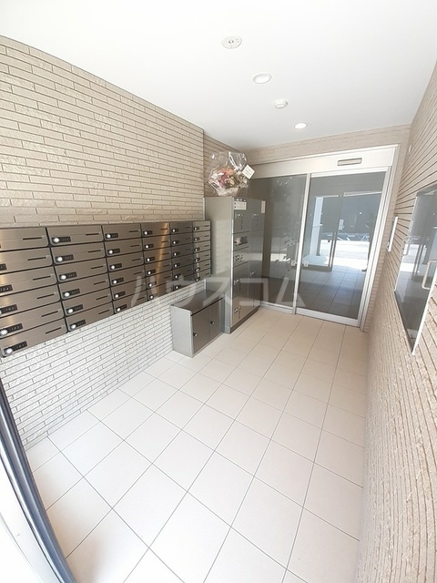 14/21 エントランス