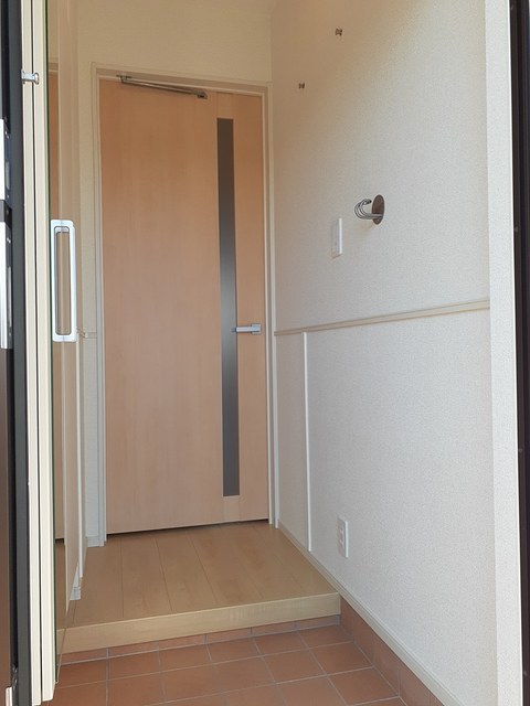 14/20 エントランス