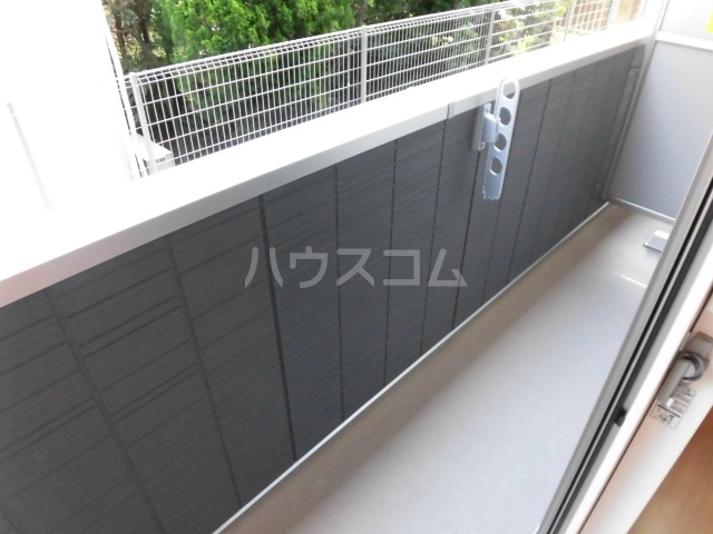 18/28 バルコニー