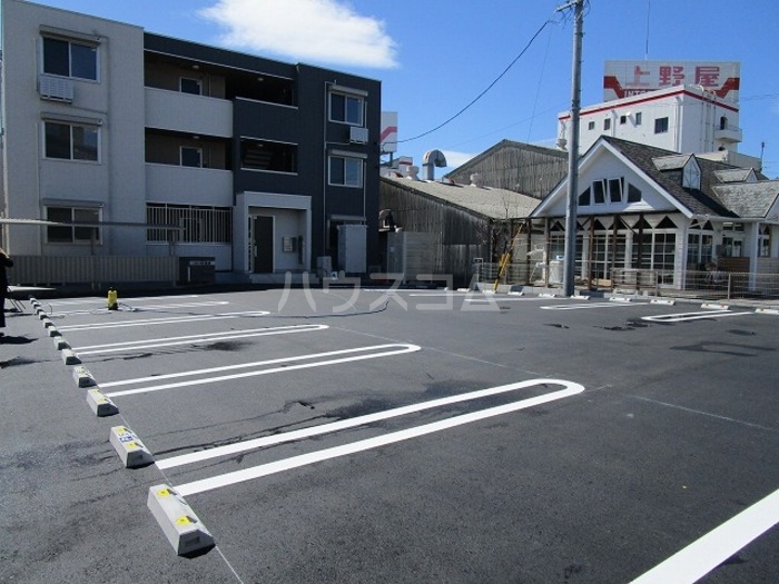 2/8 駐車場