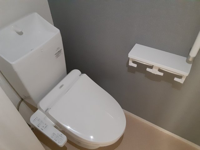 13/30 トイレ