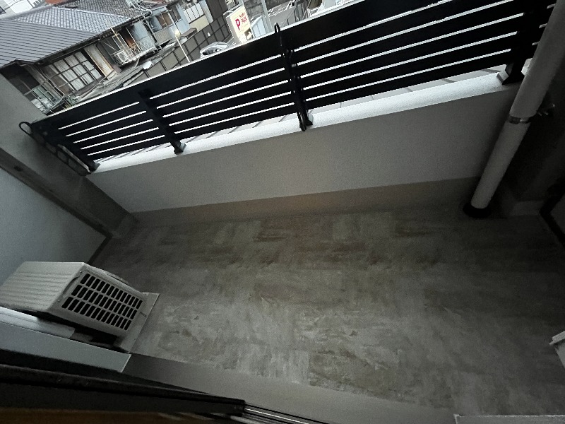 21/30 バルコニー