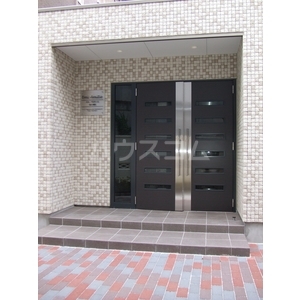 16/24 エントランス