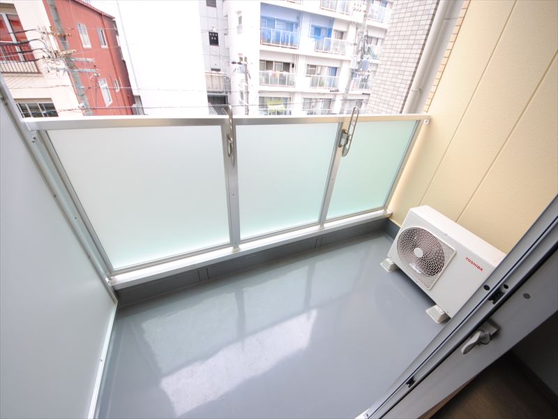 20/30 バルコニー