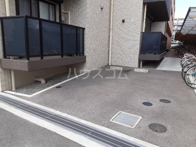 21/30 駐車場