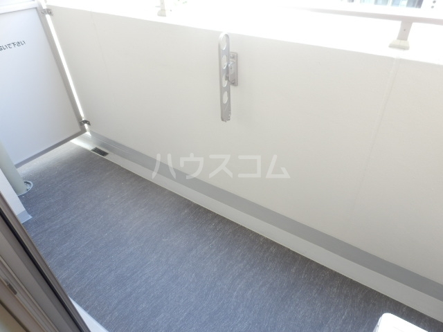 17/30 バルコニー