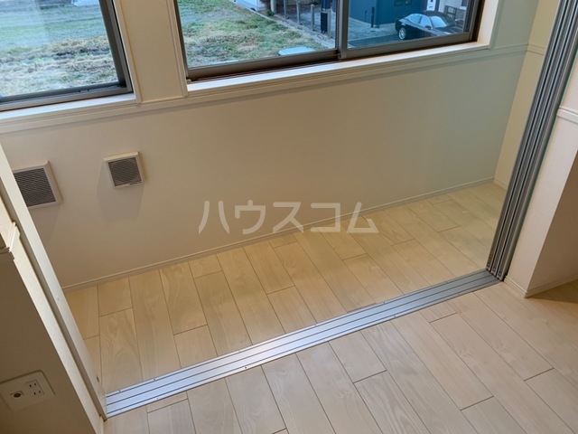 16/23 バルコニー