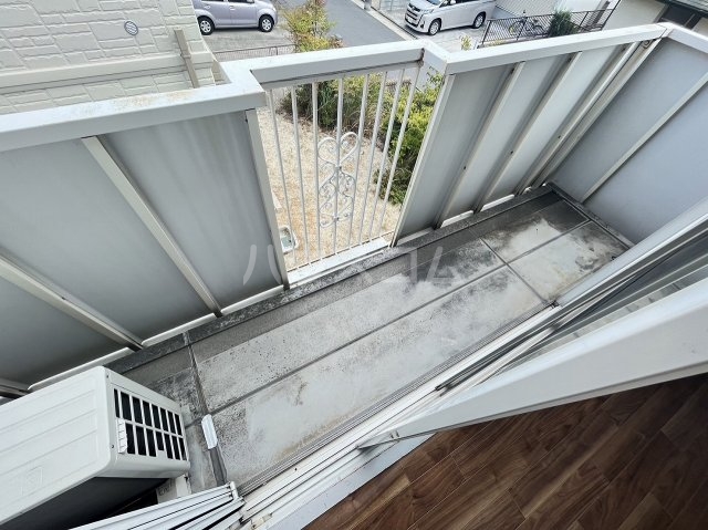 21/30 バルコニー