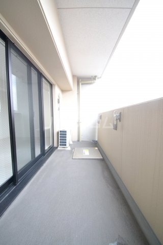 17/28 バルコニー