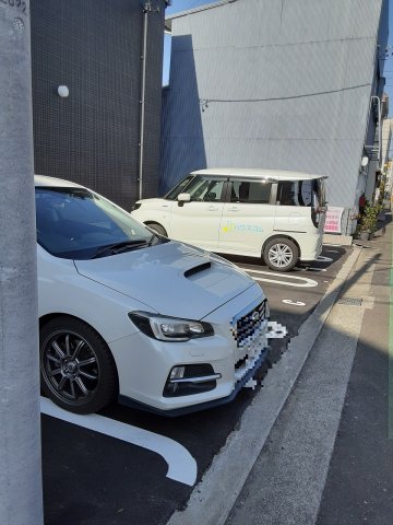 25/25 駐車場