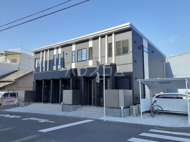 1/4 外観