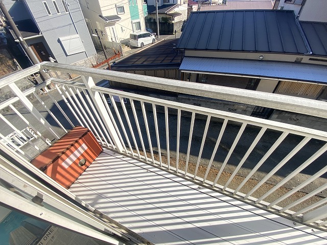 16/25 バルコニー