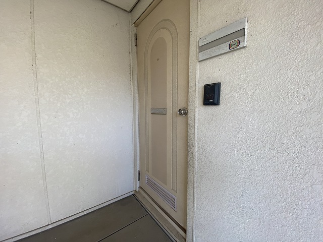 22/25 エントランス