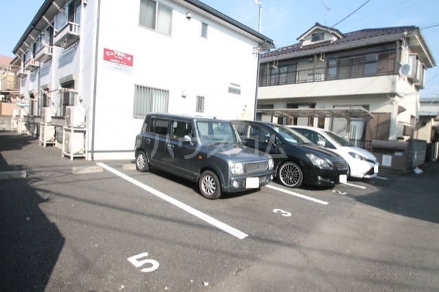 14/23 駐車場