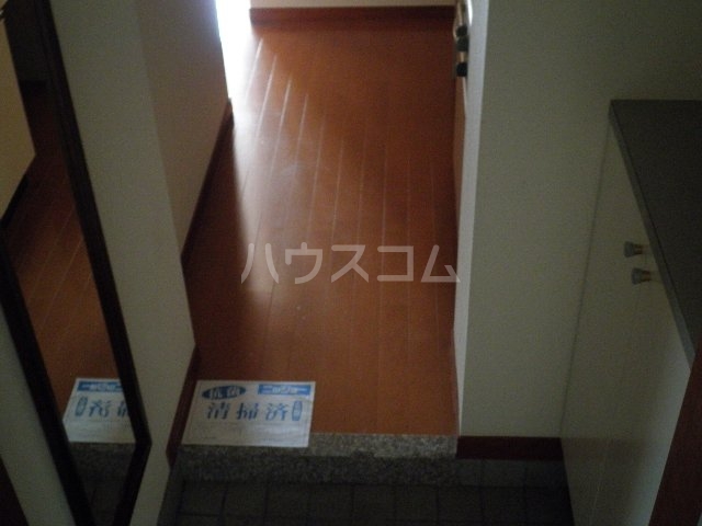 5/20 玄関