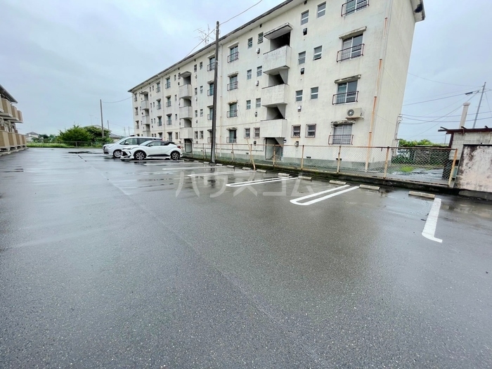 21/30 駐車場