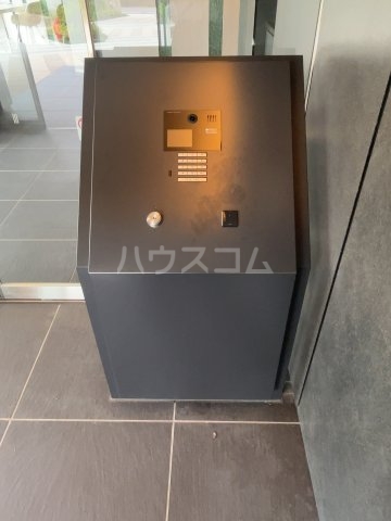 19/29 エントランス