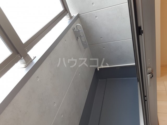 16/28 バルコニー