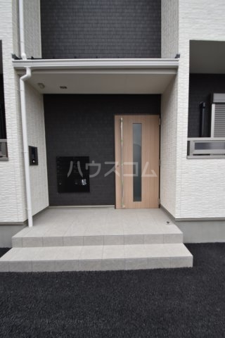 20/29 エントランス