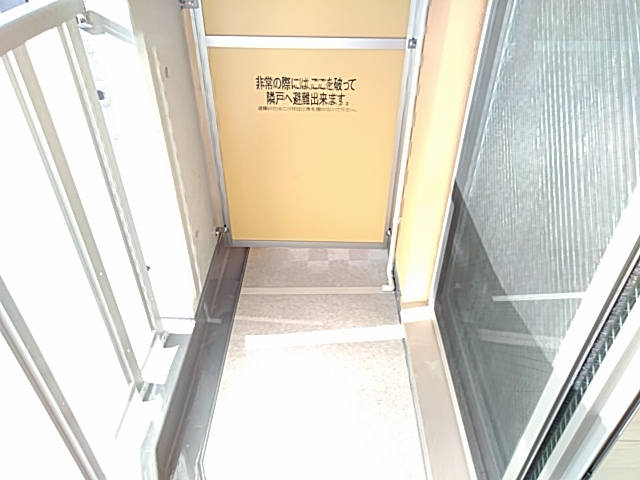 19/30 バルコニー