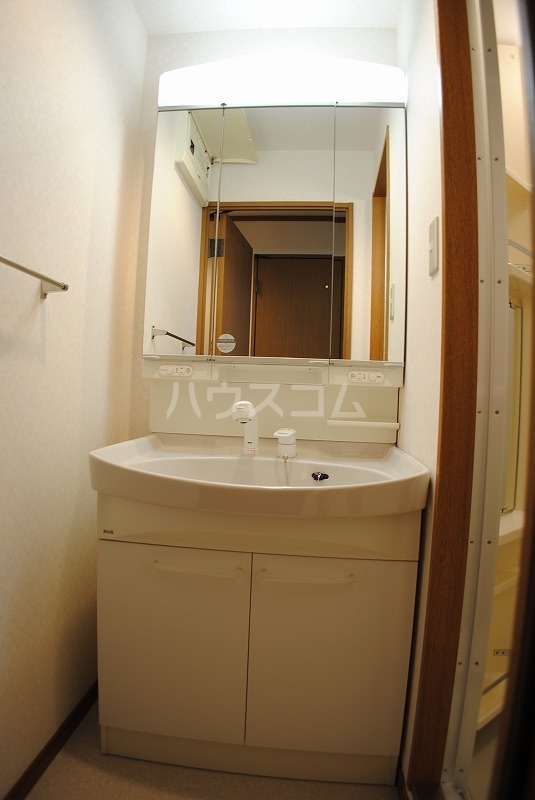 17/30 洗面