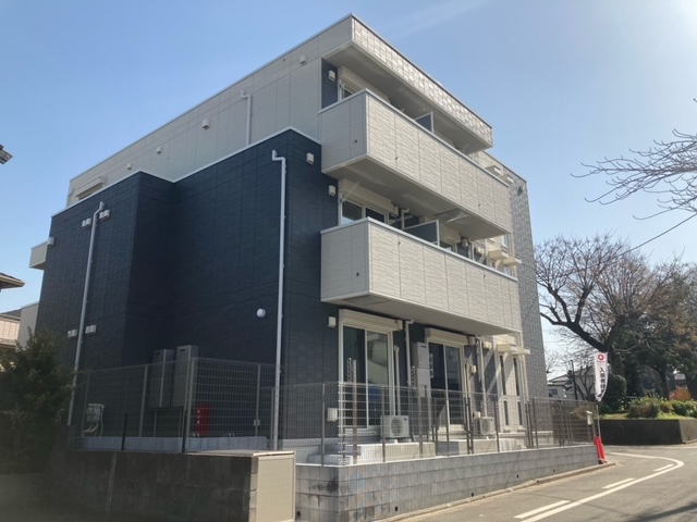 2/4 外観